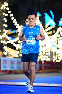 BIB: 43294
                            <button type="button" onclick="openModal(20559392)" class="btn btn-primary btn-sm float-right btn-popup" data-toggle="modal" data-target=".modal-high-quality">
                        <i class="fas fa-shopping-cart"></i> Add to Cart
                    </button>
                                            <button type="button" onclick="isThisMe(20559392, true)" class="btn btn-success btn-sm float-right btn-popup btn-isme hidden" data-toggle="tooltip" data-placement="bottom" title="นี่คือรูปของคุณใช่ไหม คลิกที่นี่เพื่อเอาเข้าอัลบั้ม">
                        <i class="fas fa-plus"></i> Add to album
                    </button>
                    <button type="button" onclick="isThisMe(20559392, false)" class="btn btn-warning btn-sm float-right btn-popup btn-isnotme hidden">
                        <i class="fas fa-ban"></i> Remove from album
                    </button>