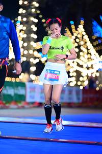 BIB: 45097
                            <button type="button" onclick="openModal(20541165)" class="btn btn-primary btn-sm float-right btn-popup" data-toggle="modal" data-target=".modal-high-quality">
                        <i class="fas fa-shopping-cart"></i> Add to Cart
                    </button>
                                            <button type="button" onclick="isThisMe(20541165, true)" class="btn btn-success btn-sm float-right btn-popup btn-isme hidden" data-toggle="tooltip" data-placement="bottom" title="นี่คือรูปของคุณใช่ไหม คลิกที่นี่เพื่อเอาเข้าอัลบั้ม">
                        <i class="fas fa-plus"></i> Add to album
                    </button>
                    <button type="button" onclick="isThisMe(20541165, false)" class="btn btn-warning btn-sm float-right btn-popup btn-isnotme hidden">
                        <i class="fas fa-ban"></i> Remove from album
                    </button>