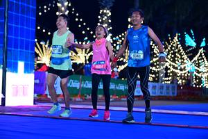 BIB: 4208, 46214, 83411, 200
                            <button type="button" onclick="openModal(20512149)" class="btn btn-primary btn-sm float-right btn-popup" data-toggle="modal" data-target=".modal-high-quality">
                        <i class="fas fa-shopping-cart"></i> Add to Cart
                    </button>
                                            <button type="button" onclick="isThisMe(20512149, true)" class="btn btn-success btn-sm float-right btn-popup btn-isme hidden" data-toggle="tooltip" data-placement="bottom" title="นี่คือรูปของคุณใช่ไหม คลิกที่นี่เพื่อเอาเข้าอัลบั้ม">
                        <i class="fas fa-plus"></i> Add to album
                    </button>
                    <button type="button" onclick="isThisMe(20512149, false)" class="btn btn-warning btn-sm float-right btn-popup btn-isnotme hidden">
                        <i class="fas fa-ban"></i> Remove from album
                    </button>