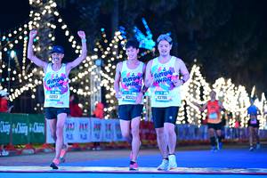 BIB: 41093, 4002, 43786
                            <button type="button" onclick="openModal(20438923)" class="btn btn-primary btn-sm float-right btn-popup" data-toggle="modal" data-target=".modal-high-quality">
                        <i class="fas fa-shopping-cart"></i> Add to Cart
                    </button>
                                            <button type="button" onclick="isThisMe(20438923, true)" class="btn btn-success btn-sm float-right btn-popup btn-isme hidden" data-toggle="tooltip" data-placement="bottom" title="นี่คือรูปของคุณใช่ไหม คลิกที่นี่เพื่อเอาเข้าอัลบั้ม">
                        <i class="fas fa-plus"></i> Add to album
                    </button>
                    <button type="button" onclick="isThisMe(20438923, false)" class="btn btn-warning btn-sm float-right btn-popup btn-isnotme hidden">
                        <i class="fas fa-ban"></i> Remove from album
                    </button>
