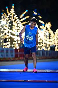 BIB: 40679
                            <button type="button" onclick="openModal(20516926)" class="btn btn-primary btn-sm float-right btn-popup" data-toggle="modal" data-target=".modal-high-quality">
                        <i class="fas fa-shopping-cart"></i> Add to Cart
                    </button>
                                            <button type="button" onclick="isThisMe(20516926, true)" class="btn btn-success btn-sm float-right btn-popup btn-isme hidden" data-toggle="tooltip" data-placement="bottom" title="นี่คือรูปของคุณใช่ไหม คลิกที่นี่เพื่อเอาเข้าอัลบั้ม">
                        <i class="fas fa-plus"></i> Add to album
                    </button>
                    <button type="button" onclick="isThisMe(20516926, false)" class="btn btn-warning btn-sm float-right btn-popup btn-isnotme hidden">
                        <i class="fas fa-ban"></i> Remove from album
                    </button>