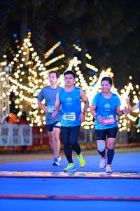 BIB: 40420, 45445
                            <button type="button" onclick="openModal(20473540)" class="btn btn-primary btn-sm float-right btn-popup" data-toggle="modal" data-target=".modal-high-quality">
                        <i class="fas fa-shopping-cart"></i> Add to Cart
                    </button>
                                            <button type="button" onclick="isThisMe(20473540, true)" class="btn btn-success btn-sm float-right btn-popup btn-isme hidden" data-toggle="tooltip" data-placement="bottom" title="นี่คือรูปของคุณใช่ไหม คลิกที่นี่เพื่อเอาเข้าอัลบั้ม">
                        <i class="fas fa-plus"></i> Add to album
                    </button>
                    <button type="button" onclick="isThisMe(20473540, false)" class="btn btn-warning btn-sm float-right btn-popup btn-isnotme hidden">
                        <i class="fas fa-ban"></i> Remove from album
                    </button>