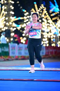 BIB: 45876, 000
                            <button type="button" onclick="openModal(20418864)" class="btn btn-primary btn-sm float-right btn-popup" data-toggle="modal" data-target=".modal-high-quality">
                        <i class="fas fa-shopping-cart"></i> Add to Cart
                    </button>
                                            <button type="button" onclick="isThisMe(20418864, true)" class="btn btn-success btn-sm float-right btn-popup btn-isme hidden" data-toggle="tooltip" data-placement="bottom" title="นี่คือรูปของคุณใช่ไหม คลิกที่นี่เพื่อเอาเข้าอัลบั้ม">
                        <i class="fas fa-plus"></i> Add to album
                    </button>
                    <button type="button" onclick="isThisMe(20418864, false)" class="btn btn-warning btn-sm float-right btn-popup btn-isnotme hidden">
                        <i class="fas fa-ban"></i> Remove from album
                    </button>
