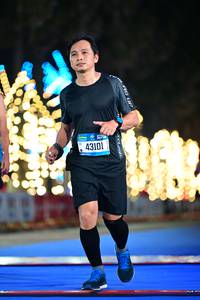 BIB: 43101
                            <button type="button" onclick="openModal(20420064)" class="btn btn-primary btn-sm float-right btn-popup" data-toggle="modal" data-target=".modal-high-quality">
                        <i class="fas fa-shopping-cart"></i> Add to Cart
                    </button>
                                            <button type="button" onclick="isThisMe(20420064, true)" class="btn btn-success btn-sm float-right btn-popup btn-isme hidden" data-toggle="tooltip" data-placement="bottom" title="นี่คือรูปของคุณใช่ไหม คลิกที่นี่เพื่อเอาเข้าอัลบั้ม">
                        <i class="fas fa-plus"></i> Add to album
                    </button>
                    <button type="button" onclick="isThisMe(20420064, false)" class="btn btn-warning btn-sm float-right btn-popup btn-isnotme hidden">
                        <i class="fas fa-ban"></i> Remove from album
                    </button>