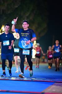 BIB: 43513, 43499
                            <button type="button" onclick="openModal(20386284)" class="btn btn-primary btn-sm float-right btn-popup" data-toggle="modal" data-target=".modal-high-quality">
                        <i class="fas fa-shopping-cart"></i> Add to Cart
                    </button>
                                            <button type="button" onclick="isThisMe(20386284, true)" class="btn btn-success btn-sm float-right btn-popup btn-isme hidden" data-toggle="tooltip" data-placement="bottom" title="นี่คือรูปของคุณใช่ไหม คลิกที่นี่เพื่อเอาเข้าอัลบั้ม">
                        <i class="fas fa-plus"></i> Add to album
                    </button>
                    <button type="button" onclick="isThisMe(20386284, false)" class="btn btn-warning btn-sm float-right btn-popup btn-isnotme hidden">
                        <i class="fas fa-ban"></i> Remove from album
                    </button>