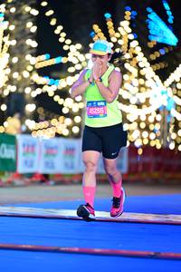 BIB: 925
                            <button type="button" onclick="openModal(20552922)" class="btn btn-primary btn-sm float-right btn-popup" data-toggle="modal" data-target=".modal-high-quality">
                        <i class="fas fa-shopping-cart"></i> Add to Cart
                    </button>
                                            <button type="button" onclick="isThisMe(20552922, true)" class="btn btn-success btn-sm float-right btn-popup btn-isme hidden" data-toggle="tooltip" data-placement="bottom" title="นี่คือรูปของคุณใช่ไหม คลิกที่นี่เพื่อเอาเข้าอัลบั้ม">
                        <i class="fas fa-plus"></i> Add to album
                    </button>
                    <button type="button" onclick="isThisMe(20552922, false)" class="btn btn-warning btn-sm float-right btn-popup btn-isnotme hidden">
                        <i class="fas fa-ban"></i> Remove from album
                    </button>