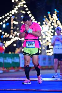 BIB: 41239, 354
                            <button type="button" onclick="openModal(20514627)" class="btn btn-primary btn-sm float-right btn-popup" data-toggle="modal" data-target=".modal-high-quality">
                        <i class="fas fa-shopping-cart"></i> Add to Cart
                    </button>
                                            <button type="button" onclick="isThisMe(20514627, true)" class="btn btn-success btn-sm float-right btn-popup btn-isme hidden" data-toggle="tooltip" data-placement="bottom" title="นี่คือรูปของคุณใช่ไหม คลิกที่นี่เพื่อเอาเข้าอัลบั้ม">
                        <i class="fas fa-plus"></i> Add to album
                    </button>
                    <button type="button" onclick="isThisMe(20514627, false)" class="btn btn-warning btn-sm float-right btn-popup btn-isnotme hidden">
                        <i class="fas fa-ban"></i> Remove from album
                    </button>