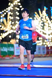 BIB: 41825
                            <button type="button" onclick="openModal(20558979)" class="btn btn-primary btn-sm float-right btn-popup" data-toggle="modal" data-target=".modal-high-quality">
                        <i class="fas fa-shopping-cart"></i> Add to Cart
                    </button>
                                            <button type="button" onclick="isThisMe(20558979, true)" class="btn btn-success btn-sm float-right btn-popup btn-isme hidden" data-toggle="tooltip" data-placement="bottom" title="นี่คือรูปของคุณใช่ไหม คลิกที่นี่เพื่อเอาเข้าอัลบั้ม">
                        <i class="fas fa-plus"></i> Add to album
                    </button>
                    <button type="button" onclick="isThisMe(20558979, false)" class="btn btn-warning btn-sm float-right btn-popup btn-isnotme hidden">
                        <i class="fas fa-ban"></i> Remove from album
                    </button>