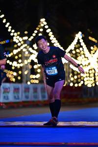 BIB: 41572
                            <button type="button" onclick="openModal(20571806)" class="btn btn-primary btn-sm float-right btn-popup" data-toggle="modal" data-target=".modal-high-quality">
                        <i class="fas fa-shopping-cart"></i> Add to Cart
                    </button>
                                            <button type="button" onclick="isThisMe(20571806, true)" class="btn btn-success btn-sm float-right btn-popup btn-isme hidden" data-toggle="tooltip" data-placement="bottom" title="นี่คือรูปของคุณใช่ไหม คลิกที่นี่เพื่อเอาเข้าอัลบั้ม">
                        <i class="fas fa-plus"></i> Add to album
                    </button>
                    <button type="button" onclick="isThisMe(20571806, false)" class="btn btn-warning btn-sm float-right btn-popup btn-isnotme hidden">
                        <i class="fas fa-ban"></i> Remove from album
                    </button>