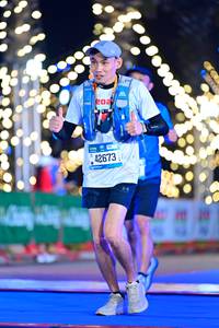 BIB: 42673, 0672
                            <button type="button" onclick="openModal(20502709)" class="btn btn-primary btn-sm float-right btn-popup" data-toggle="modal" data-target=".modal-high-quality">
                        <i class="fas fa-shopping-cart"></i> Add to Cart
                    </button>
                                            <button type="button" onclick="isThisMe(20502709, true)" class="btn btn-success btn-sm float-right btn-popup btn-isme hidden" data-toggle="tooltip" data-placement="bottom" title="นี่คือรูปของคุณใช่ไหม คลิกที่นี่เพื่อเอาเข้าอัลบั้ม">
                        <i class="fas fa-plus"></i> Add to album
                    </button>
                    <button type="button" onclick="isThisMe(20502709, false)" class="btn btn-warning btn-sm float-right btn-popup btn-isnotme hidden">
                        <i class="fas fa-ban"></i> Remove from album
                    </button>