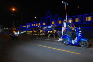 BIB: 
                            <button type="button" onclick="openModal(20064406)" class="btn btn-primary btn-sm float-right btn-popup" data-toggle="modal" data-target=".modal-high-quality">
                        <i class="fas fa-shopping-cart"></i> Add to Cart
                    </button>
                                            <button type="button" onclick="isThisMe(20064406, true)" class="btn btn-success btn-sm float-right btn-popup btn-isme hidden" data-toggle="tooltip" data-placement="bottom" title="นี่คือรูปของคุณใช่ไหม คลิกที่นี่เพื่อเอาเข้าอัลบั้ม">
                        <i class="fas fa-plus"></i> Add to album
                    </button>
                    <button type="button" onclick="isThisMe(20064406, false)" class="btn btn-warning btn-sm float-right btn-popup btn-isnotme hidden">
                        <i class="fas fa-ban"></i> Remove from album
                    </button>