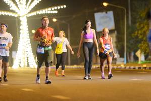 BIB: 44073, 441
                            <button type="button" onclick="openModal(20939375)" class="btn btn-primary btn-sm float-right btn-popup" data-toggle="modal" data-target=".modal-high-quality">
                        <i class="fas fa-shopping-cart"></i> Add to Cart
                    </button>
                                            <button type="button" onclick="isThisMe(20939375, true)" class="btn btn-success btn-sm float-right btn-popup btn-isme hidden" data-toggle="tooltip" data-placement="bottom" title="นี่คือรูปของคุณใช่ไหม คลิกที่นี่เพื่อเอาเข้าอัลบั้ม">
                        <i class="fas fa-plus"></i> Add to album
                    </button>
                    <button type="button" onclick="isThisMe(20939375, false)" class="btn btn-warning btn-sm float-right btn-popup btn-isnotme hidden">
                        <i class="fas fa-ban"></i> Remove from album
                    </button>