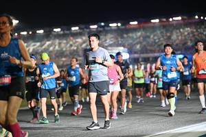 BIB: 846, 432
                            <button type="button" onclick="openModal(19957405)" class="btn btn-primary btn-sm float-right btn-popup" data-toggle="modal" data-target=".modal-high-quality">
                        <i class="fas fa-shopping-cart"></i> Add to Cart
                    </button>
                                            <button type="button" onclick="isThisMe(19957405, true)" class="btn btn-success btn-sm float-right btn-popup btn-isme hidden" data-toggle="tooltip" data-placement="bottom" title="นี่คือรูปของคุณใช่ไหม คลิกที่นี่เพื่อเอาเข้าอัลบั้ม">
                        <i class="fas fa-plus"></i> Add to album
                    </button>
                    <button type="button" onclick="isThisMe(19957405, false)" class="btn btn-warning btn-sm float-right btn-popup btn-isnotme hidden">
                        <i class="fas fa-ban"></i> Remove from album
                    </button>