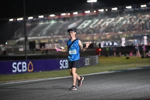 BIB: 40825
                            <button type="button" onclick="openModal(19962374)" class="btn btn-primary btn-sm float-right btn-popup" data-toggle="modal" data-target=".modal-high-quality">
                        <i class="fas fa-shopping-cart"></i> Add to Cart
                    </button>
                                            <button type="button" onclick="isThisMe(19962374, true)" class="btn btn-success btn-sm float-right btn-popup btn-isme hidden" data-toggle="tooltip" data-placement="bottom" title="นี่คือรูปของคุณใช่ไหม คลิกที่นี่เพื่อเอาเข้าอัลบั้ม">
                        <i class="fas fa-plus"></i> Add to album
                    </button>
                    <button type="button" onclick="isThisMe(19962374, false)" class="btn btn-warning btn-sm float-right btn-popup btn-isnotme hidden">
                        <i class="fas fa-ban"></i> Remove from album
                    </button>