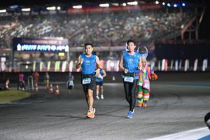 BIB: 21198, 100
                            <button type="button" onclick="openModal(19961073)" class="btn btn-primary btn-sm float-right btn-popup" data-toggle="modal" data-target=".modal-high-quality">
                        <i class="fas fa-shopping-cart"></i> Add to Cart
                    </button>
                                            <button type="button" onclick="isThisMe(19961073, true)" class="btn btn-success btn-sm float-right btn-popup btn-isme hidden" data-toggle="tooltip" data-placement="bottom" title="นี่คือรูปของคุณใช่ไหม คลิกที่นี่เพื่อเอาเข้าอัลบั้ม">
                        <i class="fas fa-plus"></i> Add to album
                    </button>
                    <button type="button" onclick="isThisMe(19961073, false)" class="btn btn-warning btn-sm float-right btn-popup btn-isnotme hidden">
                        <i class="fas fa-ban"></i> Remove from album
                    </button>