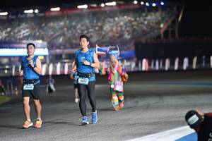 BIB: 86406, 86412
                            <button type="button" onclick="openModal(19961076)" class="btn btn-primary btn-sm float-right btn-popup" data-toggle="modal" data-target=".modal-high-quality">
                        <i class="fas fa-shopping-cart"></i> Add to Cart
                    </button>
                                            <button type="button" onclick="isThisMe(19961076, true)" class="btn btn-success btn-sm float-right btn-popup btn-isme hidden" data-toggle="tooltip" data-placement="bottom" title="นี่คือรูปของคุณใช่ไหม คลิกที่นี่เพื่อเอาเข้าอัลบั้ม">
                        <i class="fas fa-plus"></i> Add to album
                    </button>
                    <button type="button" onclick="isThisMe(19961076, false)" class="btn btn-warning btn-sm float-right btn-popup btn-isnotme hidden">
                        <i class="fas fa-ban"></i> Remove from album
                    </button>