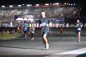 BIB: 43266
                            <button type="button" onclick="openModal(19962592)" class="btn btn-primary btn-sm float-right btn-popup" data-toggle="modal" data-target=".modal-high-quality">
                        <i class="fas fa-shopping-cart"></i> Add to Cart
                    </button>
                                            <button type="button" onclick="isThisMe(19962592, true)" class="btn btn-success btn-sm float-right btn-popup btn-isme hidden" data-toggle="tooltip" data-placement="bottom" title="นี่คือรูปของคุณใช่ไหม คลิกที่นี่เพื่อเอาเข้าอัลบั้ม">
                        <i class="fas fa-plus"></i> Add to album
                    </button>
                    <button type="button" onclick="isThisMe(19962592, false)" class="btn btn-warning btn-sm float-right btn-popup btn-isnotme hidden">
                        <i class="fas fa-ban"></i> Remove from album
                    </button>