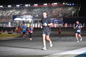 BIB: 201
                            <button type="button" onclick="openModal(19962545)" class="btn btn-primary btn-sm float-right btn-popup" data-toggle="modal" data-target=".modal-high-quality">
                        <i class="fas fa-shopping-cart"></i> Add to Cart
                    </button>
                                            <button type="button" onclick="isThisMe(19962545, true)" class="btn btn-success btn-sm float-right btn-popup btn-isme hidden" data-toggle="tooltip" data-placement="bottom" title="นี่คือรูปของคุณใช่ไหม คลิกที่นี่เพื่อเอาเข้าอัลบั้ม">
                        <i class="fas fa-plus"></i> Add to album
                    </button>
                    <button type="button" onclick="isThisMe(19962545, false)" class="btn btn-warning btn-sm float-right btn-popup btn-isnotme hidden">
                        <i class="fas fa-ban"></i> Remove from album
                    </button>