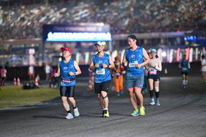 BIB: 4380
                            <button type="button" onclick="openModal(19959886)" class="btn btn-primary btn-sm float-right btn-popup" data-toggle="modal" data-target=".modal-high-quality">
                        <i class="fas fa-shopping-cart"></i> Add to Cart
                    </button>
                                            <button type="button" onclick="isThisMe(19959886, true)" class="btn btn-success btn-sm float-right btn-popup btn-isme hidden" data-toggle="tooltip" data-placement="bottom" title="นี่คือรูปของคุณใช่ไหม คลิกที่นี่เพื่อเอาเข้าอัลบั้ม">
                        <i class="fas fa-plus"></i> Add to album
                    </button>
                    <button type="button" onclick="isThisMe(19959886, false)" class="btn btn-warning btn-sm float-right btn-popup btn-isnotme hidden">
                        <i class="fas fa-ban"></i> Remove from album
                    </button>