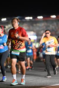 BIB: 797, 43447
                            <button type="button" onclick="openModal(19957000)" class="btn btn-primary btn-sm float-right btn-popup" data-toggle="modal" data-target=".modal-high-quality">
                        <i class="fas fa-shopping-cart"></i> Add to Cart
                    </button>
                                            <button type="button" onclick="isThisMe(19957000, true)" class="btn btn-success btn-sm float-right btn-popup btn-isme hidden" data-toggle="tooltip" data-placement="bottom" title="นี่คือรูปของคุณใช่ไหม คลิกที่นี่เพื่อเอาเข้าอัลบั้ม">
                        <i class="fas fa-plus"></i> Add to album
                    </button>
                    <button type="button" onclick="isThisMe(19957000, false)" class="btn btn-warning btn-sm float-right btn-popup btn-isnotme hidden">
                        <i class="fas fa-ban"></i> Remove from album
                    </button>