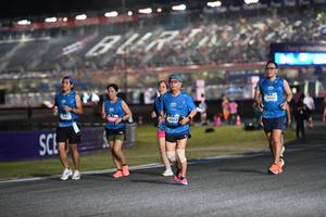 BIB: 4657, 43934
                            <button type="button" onclick="openModal(19959446)" class="btn btn-primary btn-sm float-right btn-popup" data-toggle="modal" data-target=".modal-high-quality">
                        <i class="fas fa-shopping-cart"></i> Add to Cart
                    </button>
                                            <button type="button" onclick="isThisMe(19959446, true)" class="btn btn-success btn-sm float-right btn-popup btn-isme hidden" data-toggle="tooltip" data-placement="bottom" title="นี่คือรูปของคุณใช่ไหม คลิกที่นี่เพื่อเอาเข้าอัลบั้ม">
                        <i class="fas fa-plus"></i> Add to album
                    </button>
                    <button type="button" onclick="isThisMe(19959446, false)" class="btn btn-warning btn-sm float-right btn-popup btn-isnotme hidden">
                        <i class="fas fa-ban"></i> Remove from album
                    </button>