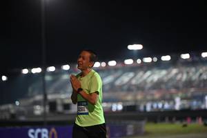 BIB: 12811
                            <button type="button" onclick="openModal(19963263)" class="btn btn-primary btn-sm float-right btn-popup" data-toggle="modal" data-target=".modal-high-quality">
                        <i class="fas fa-shopping-cart"></i> Add to Cart
                    </button>
                                            <button type="button" onclick="isThisMe(19963263, true)" class="btn btn-success btn-sm float-right btn-popup btn-isme hidden" data-toggle="tooltip" data-placement="bottom" title="นี่คือรูปของคุณใช่ไหม คลิกที่นี่เพื่อเอาเข้าอัลบั้ม">
                        <i class="fas fa-plus"></i> Add to album
                    </button>
                    <button type="button" onclick="isThisMe(19963263, false)" class="btn btn-warning btn-sm float-right btn-popup btn-isnotme hidden">
                        <i class="fas fa-ban"></i> Remove from album
                    </button>