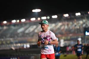 BIB: 40844
                            <button type="button" onclick="openModal(19959827)" class="btn btn-primary btn-sm float-right btn-popup" data-toggle="modal" data-target=".modal-high-quality">
                        <i class="fas fa-shopping-cart"></i> Add to Cart
                    </button>
                                            <button type="button" onclick="isThisMe(19959827, true)" class="btn btn-success btn-sm float-right btn-popup btn-isme hidden" data-toggle="tooltip" data-placement="bottom" title="นี่คือรูปของคุณใช่ไหม คลิกที่นี่เพื่อเอาเข้าอัลบั้ม">
                        <i class="fas fa-plus"></i> Add to album
                    </button>
                    <button type="button" onclick="isThisMe(19959827, false)" class="btn btn-warning btn-sm float-right btn-popup btn-isnotme hidden">
                        <i class="fas fa-ban"></i> Remove from album
                    </button>