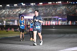 BIB: 44181
                            <button type="button" onclick="openModal(19962692)" class="btn btn-primary btn-sm float-right btn-popup" data-toggle="modal" data-target=".modal-high-quality">
                        <i class="fas fa-shopping-cart"></i> Add to Cart
                    </button>
                                            <button type="button" onclick="isThisMe(19962692, true)" class="btn btn-success btn-sm float-right btn-popup btn-isme hidden" data-toggle="tooltip" data-placement="bottom" title="นี่คือรูปของคุณใช่ไหม คลิกที่นี่เพื่อเอาเข้าอัลบั้ม">
                        <i class="fas fa-plus"></i> Add to album
                    </button>
                    <button type="button" onclick="isThisMe(19962692, false)" class="btn btn-warning btn-sm float-right btn-popup btn-isnotme hidden">
                        <i class="fas fa-ban"></i> Remove from album
                    </button>