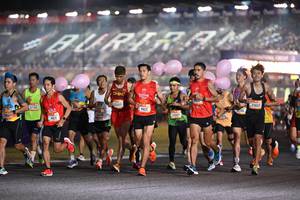 BIB: 28122, 22436, 20207, 20007, 90022, 23603
                            <button type="button" onclick="openModal(19982579)" class="btn btn-primary btn-sm float-right btn-popup" data-toggle="modal" data-target=".modal-high-quality">
                        <i class="fas fa-shopping-cart"></i> Add to Cart
                    </button>
                                            <button type="button" onclick="isThisMe(19982579, true)" class="btn btn-success btn-sm float-right btn-popup btn-isme hidden" data-toggle="tooltip" data-placement="bottom" title="นี่คือรูปของคุณใช่ไหม คลิกที่นี่เพื่อเอาเข้าอัลบั้ม">
                        <i class="fas fa-plus"></i> Add to album
                    </button>
                    <button type="button" onclick="isThisMe(19982579, false)" class="btn btn-warning btn-sm float-right btn-popup btn-isnotme hidden">
                        <i class="fas fa-ban"></i> Remove from album
                    </button>