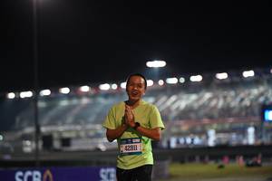 BIB: 42811
                            <button type="button" onclick="openModal(19963178)" class="btn btn-primary btn-sm float-right btn-popup" data-toggle="modal" data-target=".modal-high-quality">
                        <i class="fas fa-shopping-cart"></i> Add to Cart
                    </button>
                                            <button type="button" onclick="isThisMe(19963178, true)" class="btn btn-success btn-sm float-right btn-popup btn-isme hidden" data-toggle="tooltip" data-placement="bottom" title="นี่คือรูปของคุณใช่ไหม คลิกที่นี่เพื่อเอาเข้าอัลบั้ม">
                        <i class="fas fa-plus"></i> Add to album
                    </button>
                    <button type="button" onclick="isThisMe(19963178, false)" class="btn btn-warning btn-sm float-right btn-popup btn-isnotme hidden">
                        <i class="fas fa-ban"></i> Remove from album
                    </button>