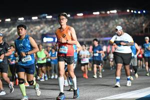 BIB: 43104, 42746
                            <button type="button" onclick="openModal(19957478)" class="btn btn-primary btn-sm float-right btn-popup" data-toggle="modal" data-target=".modal-high-quality">
                        <i class="fas fa-shopping-cart"></i> Add to Cart
                    </button>
                                            <button type="button" onclick="isThisMe(19957478, true)" class="btn btn-success btn-sm float-right btn-popup btn-isme hidden" data-toggle="tooltip" data-placement="bottom" title="นี่คือรูปของคุณใช่ไหม คลิกที่นี่เพื่อเอาเข้าอัลบั้ม">
                        <i class="fas fa-plus"></i> Add to album
                    </button>
                    <button type="button" onclick="isThisMe(19957478, false)" class="btn btn-warning btn-sm float-right btn-popup btn-isnotme hidden">
                        <i class="fas fa-ban"></i> Remove from album
                    </button>