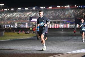 BIB: 43266
                            <button type="button" onclick="openModal(19962617)" class="btn btn-primary btn-sm float-right btn-popup" data-toggle="modal" data-target=".modal-high-quality">
                        <i class="fas fa-shopping-cart"></i> Add to Cart
                    </button>
                                            <button type="button" onclick="isThisMe(19962617, true)" class="btn btn-success btn-sm float-right btn-popup btn-isme hidden" data-toggle="tooltip" data-placement="bottom" title="นี่คือรูปของคุณใช่ไหม คลิกที่นี่เพื่อเอาเข้าอัลบั้ม">
                        <i class="fas fa-plus"></i> Add to album
                    </button>
                    <button type="button" onclick="isThisMe(19962617, false)" class="btn btn-warning btn-sm float-right btn-popup btn-isnotme hidden">
                        <i class="fas fa-ban"></i> Remove from album
                    </button>