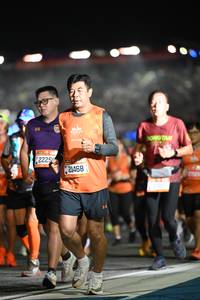BIB: 22259, 21468
                            <button type="button" onclick="openModal(20020898)" class="btn btn-primary btn-sm float-right btn-popup" data-toggle="modal" data-target=".modal-high-quality">
                        <i class="fas fa-shopping-cart"></i> Add to Cart
                    </button>
                                            <button type="button" onclick="isThisMe(20020898, true)" class="btn btn-success btn-sm float-right btn-popup btn-isme hidden" data-toggle="tooltip" data-placement="bottom" title="นี่คือรูปของคุณใช่ไหม คลิกที่นี่เพื่อเอาเข้าอัลบั้ม">
                        <i class="fas fa-plus"></i> Add to album
                    </button>
                    <button type="button" onclick="isThisMe(20020898, false)" class="btn btn-warning btn-sm float-right btn-popup btn-isnotme hidden">
                        <i class="fas fa-ban"></i> Remove from album
                    </button>