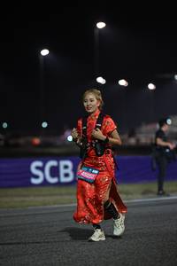 BIB: 45050
                            <button type="button" onclick="openModal(19960780)" class="btn btn-primary btn-sm float-right btn-popup" data-toggle="modal" data-target=".modal-high-quality">
                        <i class="fas fa-shopping-cart"></i> Add to Cart
                    </button>
                                            <button type="button" onclick="isThisMe(19960780, true)" class="btn btn-success btn-sm float-right btn-popup btn-isme hidden" data-toggle="tooltip" data-placement="bottom" title="นี่คือรูปของคุณใช่ไหม คลิกที่นี่เพื่อเอาเข้าอัลบั้ม">
                        <i class="fas fa-plus"></i> Add to album
                    </button>
                    <button type="button" onclick="isThisMe(19960780, false)" class="btn btn-warning btn-sm float-right btn-popup btn-isnotme hidden">
                        <i class="fas fa-ban"></i> Remove from album
                    </button>