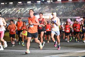 BIB: 2043, 65228, 20880
                            <button type="button" onclick="openModal(19985087)" class="btn btn-primary btn-sm float-right btn-popup" data-toggle="modal" data-target=".modal-high-quality">
                        <i class="fas fa-shopping-cart"></i> Add to Cart
                    </button>
                                            <button type="button" onclick="isThisMe(19985087, true)" class="btn btn-success btn-sm float-right btn-popup btn-isme hidden" data-toggle="tooltip" data-placement="bottom" title="นี่คือรูปของคุณใช่ไหม คลิกที่นี่เพื่อเอาเข้าอัลบั้ม">
                        <i class="fas fa-plus"></i> Add to album
                    </button>
                    <button type="button" onclick="isThisMe(19985087, false)" class="btn btn-warning btn-sm float-right btn-popup btn-isnotme hidden">
                        <i class="fas fa-ban"></i> Remove from album
                    </button>