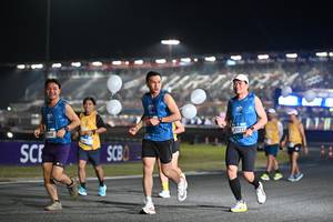 BIB: 43037
                            <button type="button" onclick="openModal(19963663)" class="btn btn-primary btn-sm float-right btn-popup" data-toggle="modal" data-target=".modal-high-quality">
                        <i class="fas fa-shopping-cart"></i> Add to Cart
                    </button>
                                            <button type="button" onclick="isThisMe(19963663, true)" class="btn btn-success btn-sm float-right btn-popup btn-isme hidden" data-toggle="tooltip" data-placement="bottom" title="นี่คือรูปของคุณใช่ไหม คลิกที่นี่เพื่อเอาเข้าอัลบั้ม">
                        <i class="fas fa-plus"></i> Add to album
                    </button>
                    <button type="button" onclick="isThisMe(19963663, false)" class="btn btn-warning btn-sm float-right btn-popup btn-isnotme hidden">
                        <i class="fas fa-ban"></i> Remove from album
                    </button>