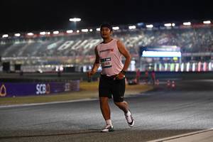 BIB: 8982
                            <button type="button" onclick="openModal(19962075)" class="btn btn-primary btn-sm float-right btn-popup" data-toggle="modal" data-target=".modal-high-quality">
                        <i class="fas fa-shopping-cart"></i> Add to Cart
                    </button>
                                            <button type="button" onclick="isThisMe(19962075, true)" class="btn btn-success btn-sm float-right btn-popup btn-isme hidden" data-toggle="tooltip" data-placement="bottom" title="นี่คือรูปของคุณใช่ไหม คลิกที่นี่เพื่อเอาเข้าอัลบั้ม">
                        <i class="fas fa-plus"></i> Add to album
                    </button>
                    <button type="button" onclick="isThisMe(19962075, false)" class="btn btn-warning btn-sm float-right btn-popup btn-isnotme hidden">
                        <i class="fas fa-ban"></i> Remove from album
                    </button>