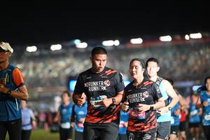 BIB: 4416, 458641
                            <button type="button" onclick="openModal(19957649)" class="btn btn-primary btn-sm float-right btn-popup" data-toggle="modal" data-target=".modal-high-quality">
                        <i class="fas fa-shopping-cart"></i> Add to Cart
                    </button>
                                            <button type="button" onclick="isThisMe(19957649, true)" class="btn btn-success btn-sm float-right btn-popup btn-isme hidden" data-toggle="tooltip" data-placement="bottom" title="นี่คือรูปของคุณใช่ไหม คลิกที่นี่เพื่อเอาเข้าอัลบั้ม">
                        <i class="fas fa-plus"></i> Add to album
                    </button>
                    <button type="button" onclick="isThisMe(19957649, false)" class="btn btn-warning btn-sm float-right btn-popup btn-isnotme hidden">
                        <i class="fas fa-ban"></i> Remove from album
                    </button>