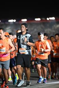 BIB: 0292, 24295, 20884
                            <button type="button" onclick="openModal(20012797)" class="btn btn-primary btn-sm float-right btn-popup" data-toggle="modal" data-target=".modal-high-quality">
                        <i class="fas fa-shopping-cart"></i> Add to Cart
                    </button>
                                            <button type="button" onclick="isThisMe(20012797, true)" class="btn btn-success btn-sm float-right btn-popup btn-isme hidden" data-toggle="tooltip" data-placement="bottom" title="นี่คือรูปของคุณใช่ไหม คลิกที่นี่เพื่อเอาเข้าอัลบั้ม">
                        <i class="fas fa-plus"></i> Add to album
                    </button>
                    <button type="button" onclick="isThisMe(20012797, false)" class="btn btn-warning btn-sm float-right btn-popup btn-isnotme hidden">
                        <i class="fas fa-ban"></i> Remove from album
                    </button>