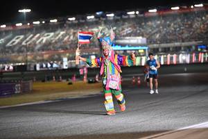 BIB: 
                            <button type="button" onclick="openModal(19961173)" class="btn btn-primary btn-sm float-right btn-popup" data-toggle="modal" data-target=".modal-high-quality">
                        <i class="fas fa-shopping-cart"></i> Add to Cart
                    </button>
                                            <button type="button" onclick="isThisMe(19961173, true)" class="btn btn-success btn-sm float-right btn-popup btn-isme hidden" data-toggle="tooltip" data-placement="bottom" title="นี่คือรูปของคุณใช่ไหม คลิกที่นี่เพื่อเอาเข้าอัลบั้ม">
                        <i class="fas fa-plus"></i> Add to album
                    </button>
                    <button type="button" onclick="isThisMe(19961173, false)" class="btn btn-warning btn-sm float-right btn-popup btn-isnotme hidden">
                        <i class="fas fa-ban"></i> Remove from album
                    </button>