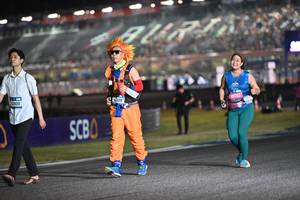 BIB: 3809, 45783
                            <button type="button" onclick="openModal(19960110)" class="btn btn-primary btn-sm float-right btn-popup" data-toggle="modal" data-target=".modal-high-quality">
                        <i class="fas fa-shopping-cart"></i> Add to Cart
                    </button>
                                            <button type="button" onclick="isThisMe(19960110, true)" class="btn btn-success btn-sm float-right btn-popup btn-isme hidden" data-toggle="tooltip" data-placement="bottom" title="นี่คือรูปของคุณใช่ไหม คลิกที่นี่เพื่อเอาเข้าอัลบั้ม">
                        <i class="fas fa-plus"></i> Add to album
                    </button>
                    <button type="button" onclick="isThisMe(19960110, false)" class="btn btn-warning btn-sm float-right btn-popup btn-isnotme hidden">
                        <i class="fas fa-ban"></i> Remove from album
                    </button>