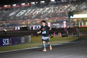 BIB: 41089
                            <button type="button" onclick="openModal(19961886)" class="btn btn-primary btn-sm float-right btn-popup" data-toggle="modal" data-target=".modal-high-quality">
                        <i class="fas fa-shopping-cart"></i> Add to Cart
                    </button>
                                            <button type="button" onclick="isThisMe(19961886, true)" class="btn btn-success btn-sm float-right btn-popup btn-isme hidden" data-toggle="tooltip" data-placement="bottom" title="นี่คือรูปของคุณใช่ไหม คลิกที่นี่เพื่อเอาเข้าอัลบั้ม">
                        <i class="fas fa-plus"></i> Add to album
                    </button>
                    <button type="button" onclick="isThisMe(19961886, false)" class="btn btn-warning btn-sm float-right btn-popup btn-isnotme hidden">
                        <i class="fas fa-ban"></i> Remove from album
                    </button>