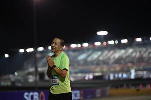 BIB: 1182
                            <button type="button" onclick="openModal(19963285)" class="btn btn-primary btn-sm float-right btn-popup" data-toggle="modal" data-target=".modal-high-quality">
                        <i class="fas fa-shopping-cart"></i> Add to Cart
                    </button>
                                            <button type="button" onclick="isThisMe(19963285, true)" class="btn btn-success btn-sm float-right btn-popup btn-isme hidden" data-toggle="tooltip" data-placement="bottom" title="นี่คือรูปของคุณใช่ไหม คลิกที่นี่เพื่อเอาเข้าอัลบั้ม">
                        <i class="fas fa-plus"></i> Add to album
                    </button>
                    <button type="button" onclick="isThisMe(19963285, false)" class="btn btn-warning btn-sm float-right btn-popup btn-isnotme hidden">
                        <i class="fas fa-ban"></i> Remove from album
                    </button>