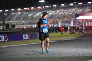 BIB: 117
                            <button type="button" onclick="openModal(19962533)" class="btn btn-primary btn-sm float-right btn-popup" data-toggle="modal" data-target=".modal-high-quality">
                        <i class="fas fa-shopping-cart"></i> Add to Cart
                    </button>
                                            <button type="button" onclick="isThisMe(19962533, true)" class="btn btn-success btn-sm float-right btn-popup btn-isme hidden" data-toggle="tooltip" data-placement="bottom" title="นี่คือรูปของคุณใช่ไหม คลิกที่นี่เพื่อเอาเข้าอัลบั้ม">
                        <i class="fas fa-plus"></i> Add to album
                    </button>
                    <button type="button" onclick="isThisMe(19962533, false)" class="btn btn-warning btn-sm float-right btn-popup btn-isnotme hidden">
                        <i class="fas fa-ban"></i> Remove from album
                    </button>