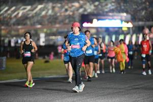 BIB: 46055
                            <button type="button" onclick="openModal(19958146)" class="btn btn-primary btn-sm float-right btn-popup" data-toggle="modal" data-target=".modal-high-quality">
                        <i class="fas fa-shopping-cart"></i> Add to Cart
                    </button>
                                            <button type="button" onclick="isThisMe(19958146, true)" class="btn btn-success btn-sm float-right btn-popup btn-isme hidden" data-toggle="tooltip" data-placement="bottom" title="นี่คือรูปของคุณใช่ไหม คลิกที่นี่เพื่อเอาเข้าอัลบั้ม">
                        <i class="fas fa-plus"></i> Add to album
                    </button>
                    <button type="button" onclick="isThisMe(19958146, false)" class="btn btn-warning btn-sm float-right btn-popup btn-isnotme hidden">
                        <i class="fas fa-ban"></i> Remove from album
                    </button>