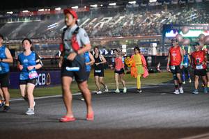 BIB: 
                            <button type="button" onclick="openModal(19958334)" class="btn btn-primary btn-sm float-right btn-popup" data-toggle="modal" data-target=".modal-high-quality">
                        <i class="fas fa-shopping-cart"></i> Add to Cart
                    </button>
                                            <button type="button" onclick="isThisMe(19958334, true)" class="btn btn-success btn-sm float-right btn-popup btn-isme hidden" data-toggle="tooltip" data-placement="bottom" title="นี่คือรูปของคุณใช่ไหม คลิกที่นี่เพื่อเอาเข้าอัลบั้ม">
                        <i class="fas fa-plus"></i> Add to album
                    </button>
                    <button type="button" onclick="isThisMe(19958334, false)" class="btn btn-warning btn-sm float-right btn-popup btn-isnotme hidden">
                        <i class="fas fa-ban"></i> Remove from album
                    </button>