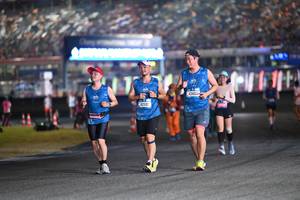 BIB: 208
                            <button type="button" onclick="openModal(19959892)" class="btn btn-primary btn-sm float-right btn-popup" data-toggle="modal" data-target=".modal-high-quality">
                        <i class="fas fa-shopping-cart"></i> Add to Cart
                    </button>
                                            <button type="button" onclick="isThisMe(19959892, true)" class="btn btn-success btn-sm float-right btn-popup btn-isme hidden" data-toggle="tooltip" data-placement="bottom" title="นี่คือรูปของคุณใช่ไหม คลิกที่นี่เพื่อเอาเข้าอัลบั้ม">
                        <i class="fas fa-plus"></i> Add to album
                    </button>
                    <button type="button" onclick="isThisMe(19959892, false)" class="btn btn-warning btn-sm float-right btn-popup btn-isnotme hidden">
                        <i class="fas fa-ban"></i> Remove from album
                    </button>