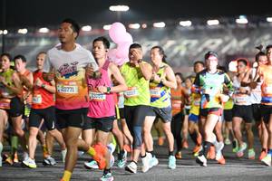 BIB: 20771, 23056, 22017
                            <button type="button" onclick="openModal(19985227)" class="btn btn-primary btn-sm float-right btn-popup" data-toggle="modal" data-target=".modal-high-quality">
                        <i class="fas fa-shopping-cart"></i> Add to Cart
                    </button>
                                            <button type="button" onclick="isThisMe(19985227, true)" class="btn btn-success btn-sm float-right btn-popup btn-isme hidden" data-toggle="tooltip" data-placement="bottom" title="นี่คือรูปของคุณใช่ไหม คลิกที่นี่เพื่อเอาเข้าอัลบั้ม">
                        <i class="fas fa-plus"></i> Add to album
                    </button>
                    <button type="button" onclick="isThisMe(19985227, false)" class="btn btn-warning btn-sm float-right btn-popup btn-isnotme hidden">
                        <i class="fas fa-ban"></i> Remove from album
                    </button>