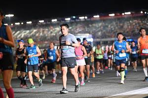 BIB: 4276
                            <button type="button" onclick="openModal(19957407)" class="btn btn-primary btn-sm float-right btn-popup" data-toggle="modal" data-target=".modal-high-quality">
                        <i class="fas fa-shopping-cart"></i> Add to Cart
                    </button>
                                            <button type="button" onclick="isThisMe(19957407, true)" class="btn btn-success btn-sm float-right btn-popup btn-isme hidden" data-toggle="tooltip" data-placement="bottom" title="นี่คือรูปของคุณใช่ไหม คลิกที่นี่เพื่อเอาเข้าอัลบั้ม">
                        <i class="fas fa-plus"></i> Add to album
                    </button>
                    <button type="button" onclick="isThisMe(19957407, false)" class="btn btn-warning btn-sm float-right btn-popup btn-isnotme hidden">
                        <i class="fas fa-ban"></i> Remove from album
                    </button>