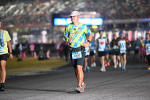 BIB: 43582
                            <button type="button" onclick="openModal(19959167)" class="btn btn-primary btn-sm float-right btn-popup" data-toggle="modal" data-target=".modal-high-quality">
                        <i class="fas fa-shopping-cart"></i> Add to Cart
                    </button>
                                            <button type="button" onclick="isThisMe(19959167, true)" class="btn btn-success btn-sm float-right btn-popup btn-isme hidden" data-toggle="tooltip" data-placement="bottom" title="นี่คือรูปของคุณใช่ไหม คลิกที่นี่เพื่อเอาเข้าอัลบั้ม">
                        <i class="fas fa-plus"></i> Add to album
                    </button>
                    <button type="button" onclick="isThisMe(19959167, false)" class="btn btn-warning btn-sm float-right btn-popup btn-isnotme hidden">
                        <i class="fas fa-ban"></i> Remove from album
                    </button>